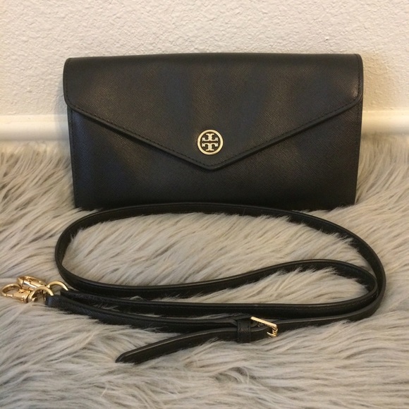 🎉SOLD🎉 Tory Burch Concierge Wallet Crossbody