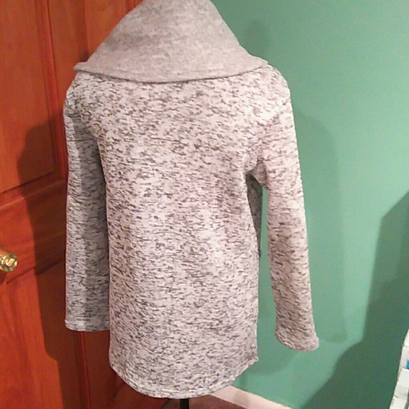 Women sweater - Picture 3 of 4