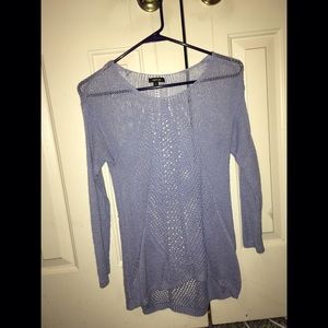 Clothes: long sleeve