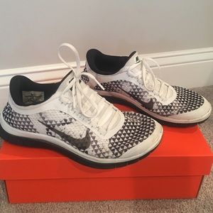 Women's Nike Sneakers