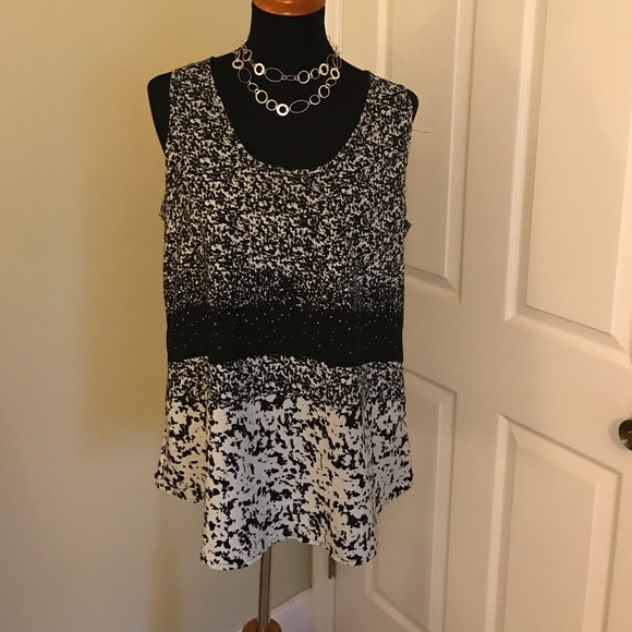 Banana Republic Sleeveless Blouse