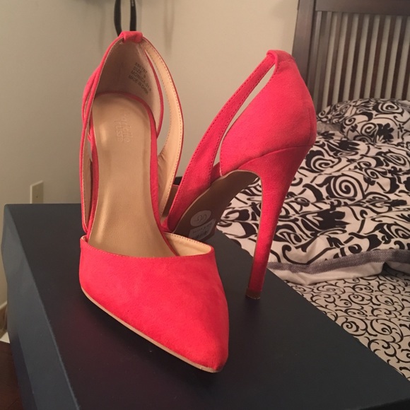 "Red Suede" Stiletto Heels - Picture 1 of 1