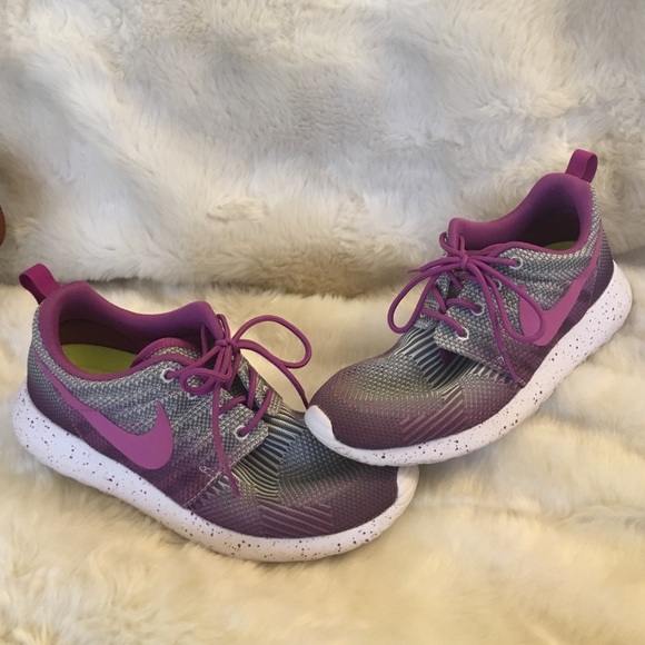 NikeID Rosche One