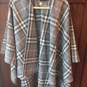 Burberry Poncho
