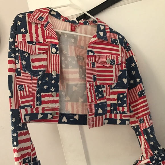 Cropped jean jacket