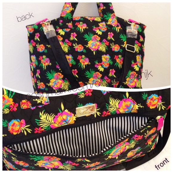 NWT 💕Betsey Johnson Weekender Bag - Picture 2 of 4