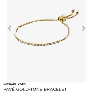 NEVER BEEN USED Michael Kors toggle bracelet