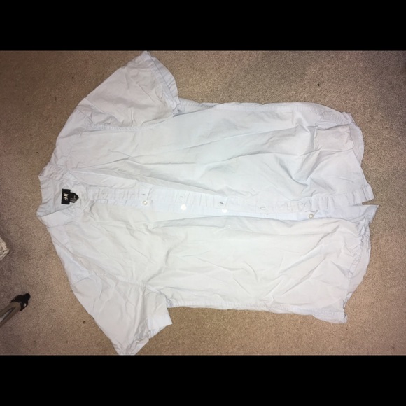Men's H&M collarless button down shirt