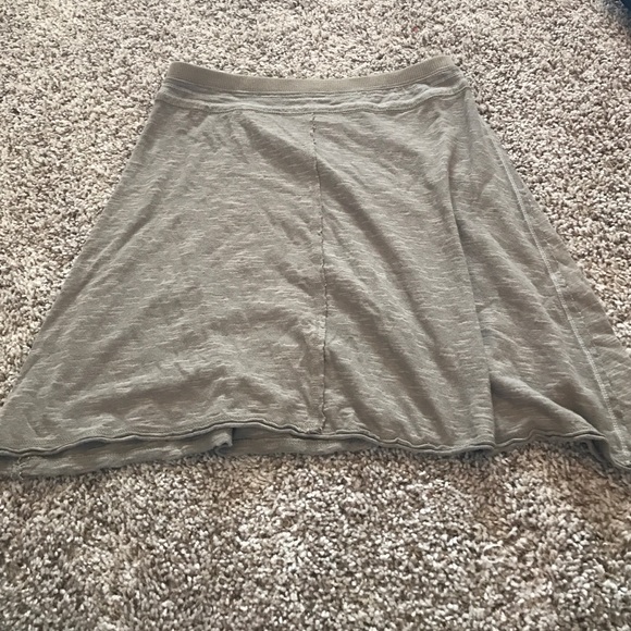 Bamboo tan skirt