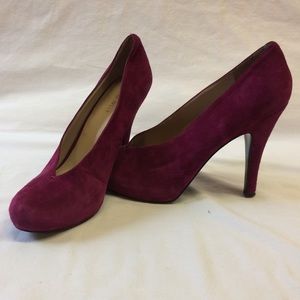 nine west fuchsia heels