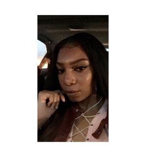 Meet your Posher, Sasha