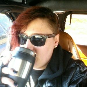 Meet your Posher, Casey