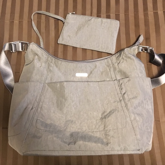 Baggallini Crossbody/shoulder bag