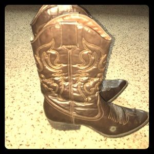 Cowgirl boot