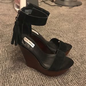 NEW Black Steve Madden Wedges