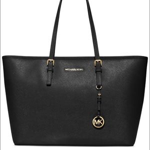 Michael Kors Jet set travel leather tote bag