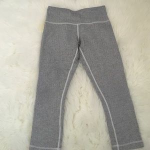 Lululemon capris!