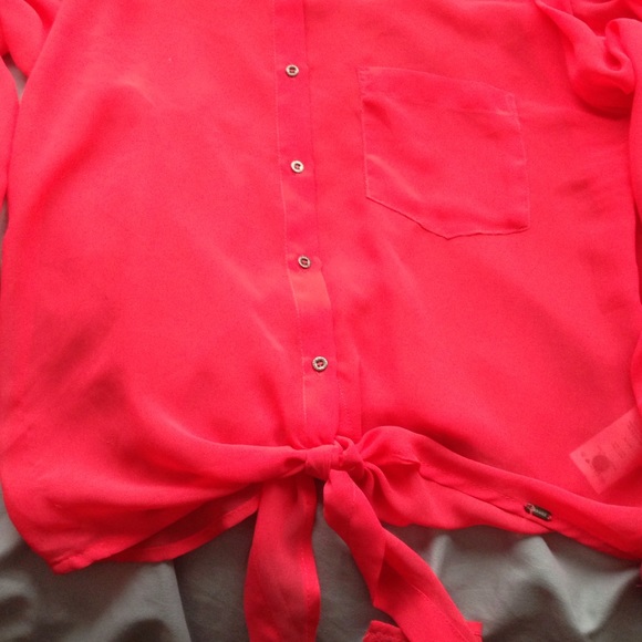 Garage blouse - Picture 2 of 3
