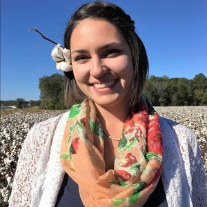 Meet your Posher, Amber