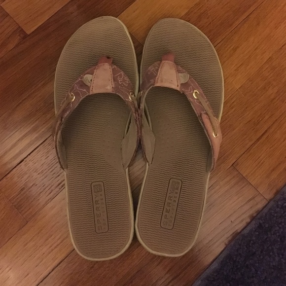 sperry topsider flipflops
