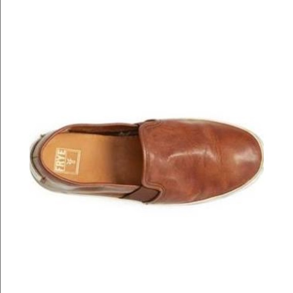 Frye Dylan Slip On in Cognac 9 1/2 - Picture 3 of 3