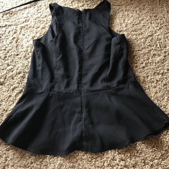 Express top - Picture 2 of 4