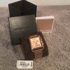 Women's Rose' Gold Michael Kors Watch