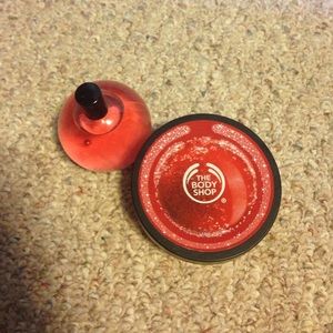 The Body Shop Frosted Cranberry Body Butter & Mist