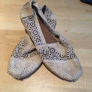 Crochet TOMS