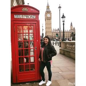 Meet your Posher, Stephanie