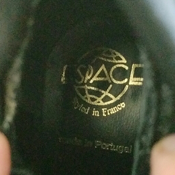 Boots - Picture 2 of 4