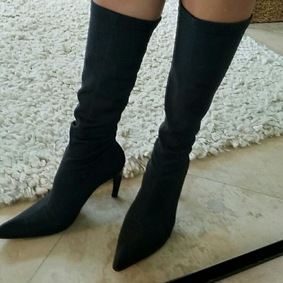 Boots - Picture 4 of 4