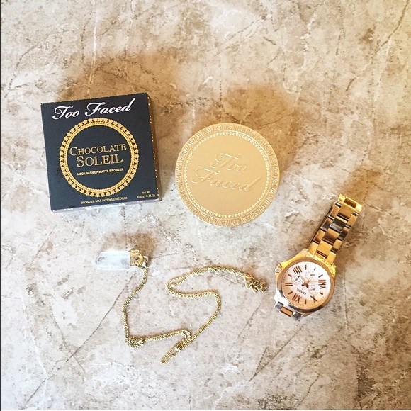 TOO FACED Chocolate Soleil medium deep bronzer