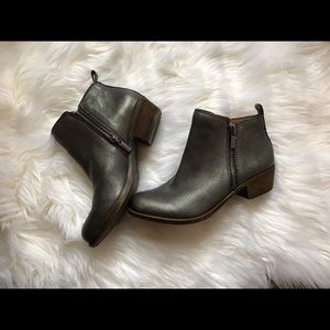 NWOT lucky brand booties size 6