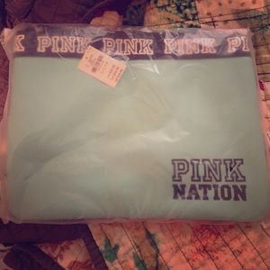 BRAND NEW PINK BATHING SUIT HOLDER