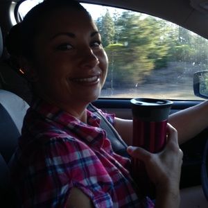 Meet your Posher, Kim