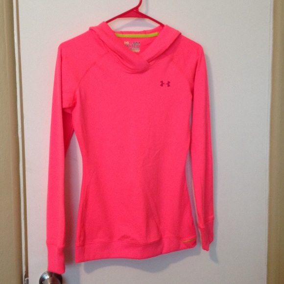 Under armour running long sleeve
