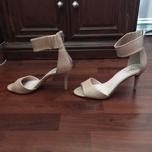Vince Camuto 3" heels