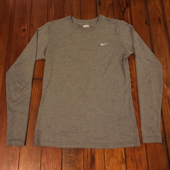 Nike Dri-Fit Long sleeved tee {PRICEDROP!}