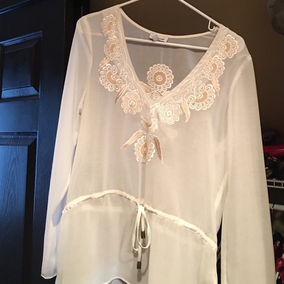 Beautiful top with embroidery detail