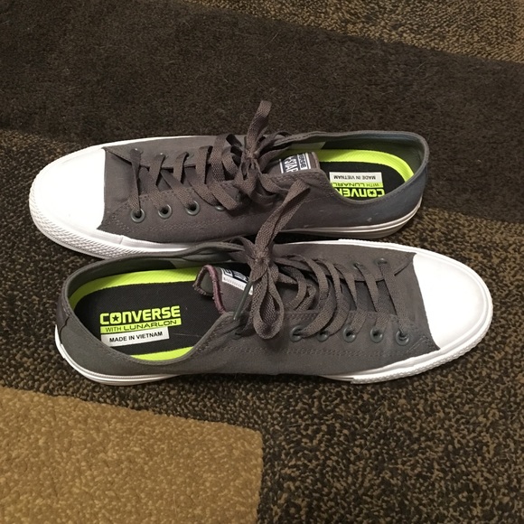 Grey converse men's