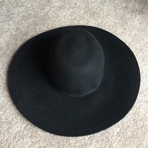 Black Floppy Felt Hat with Wide Brim