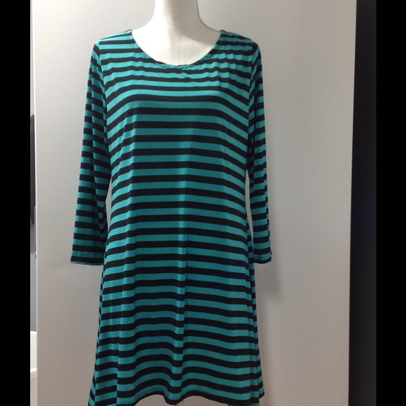 Flirty Pink Black/Green Stripes Tunic 3/4" Sleeves