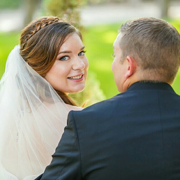 Meet your Posher, Kayla - Picture 1 of 1