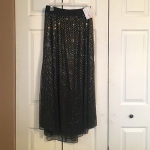 Lularoe Elegance Lucy skirt- Small (4-6)
