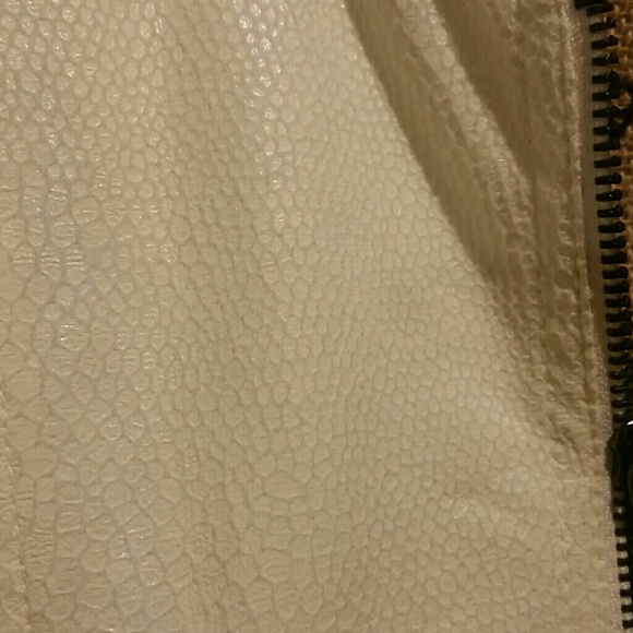 Jacket - Picture 4 of 4