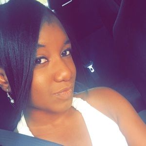 Meet your Posher, Maya