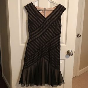 London Times Black Cocktail Dress - Size 10