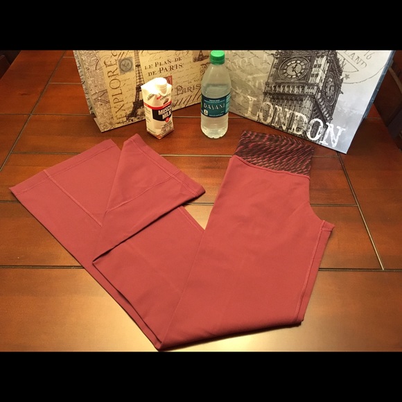 🚫SOLD🚫 Lululemon Groove Pants III-Red Grape - Picture 2 of 4