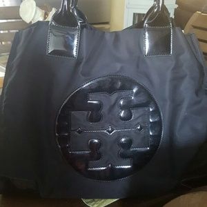 Large tote
